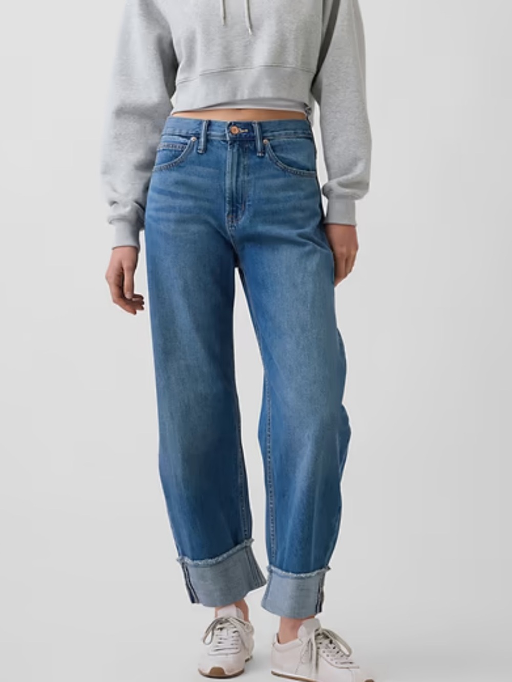 GAP Barrel high rise Cuffed medium wash denim jeans size 31 12 Regular NWT
